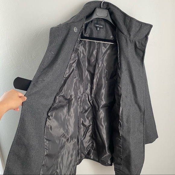 NEW LOOK Gray Winter Coat with Black Belt Buttoned - Picture 6 of 13